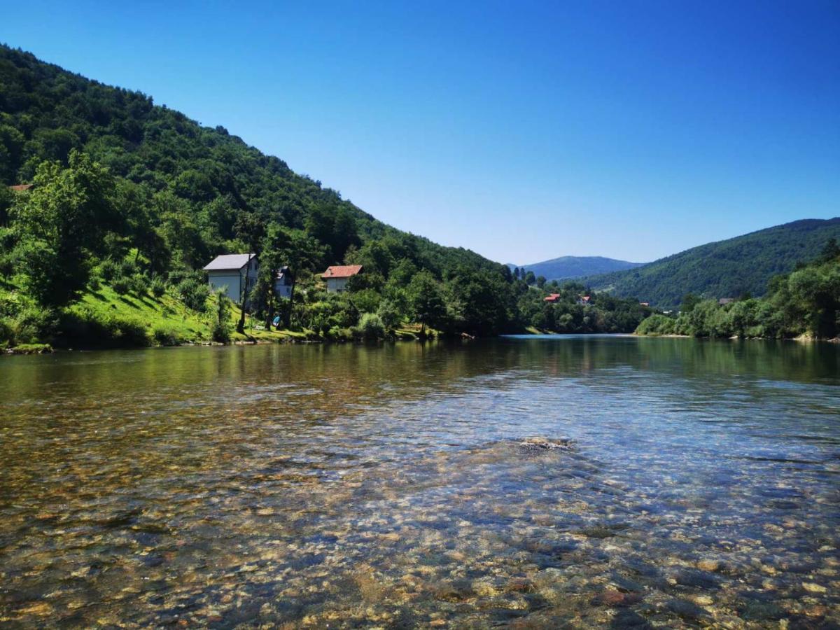 Vikendica Pored Drine Foca Handici Bagian luar foto