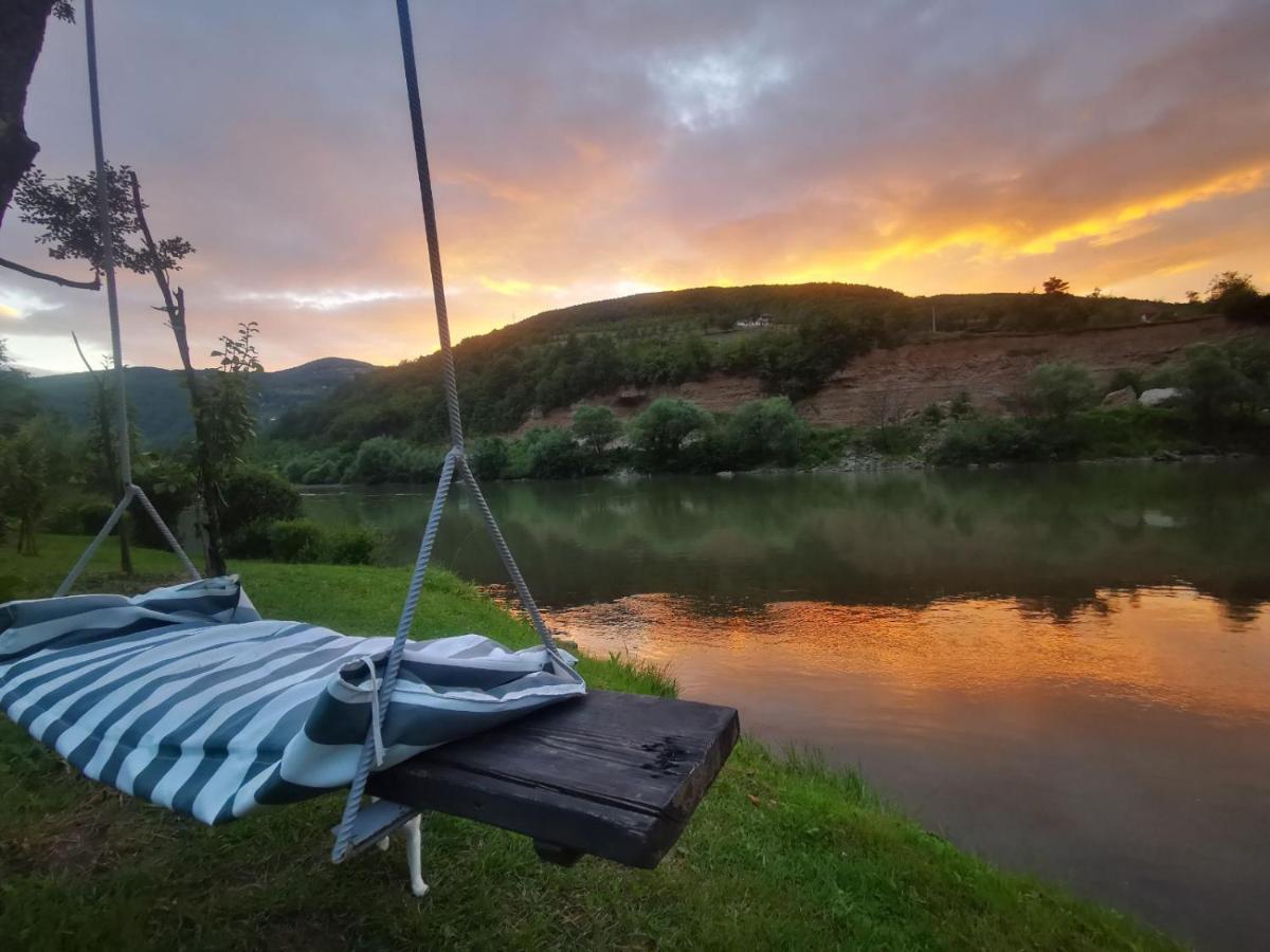 Vikendica Pored Drine Foca Handici Bagian luar foto
