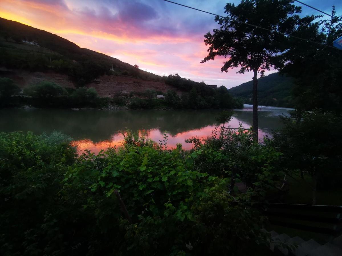 Vikendica Pored Drine Foca Handici Bagian luar foto