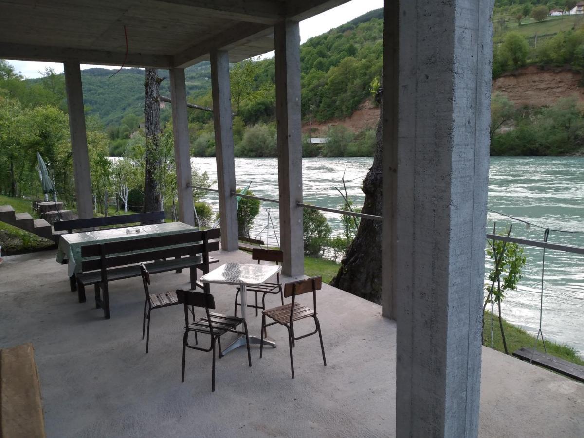 Vikendica Pored Drine Foca Handici Bagian luar foto