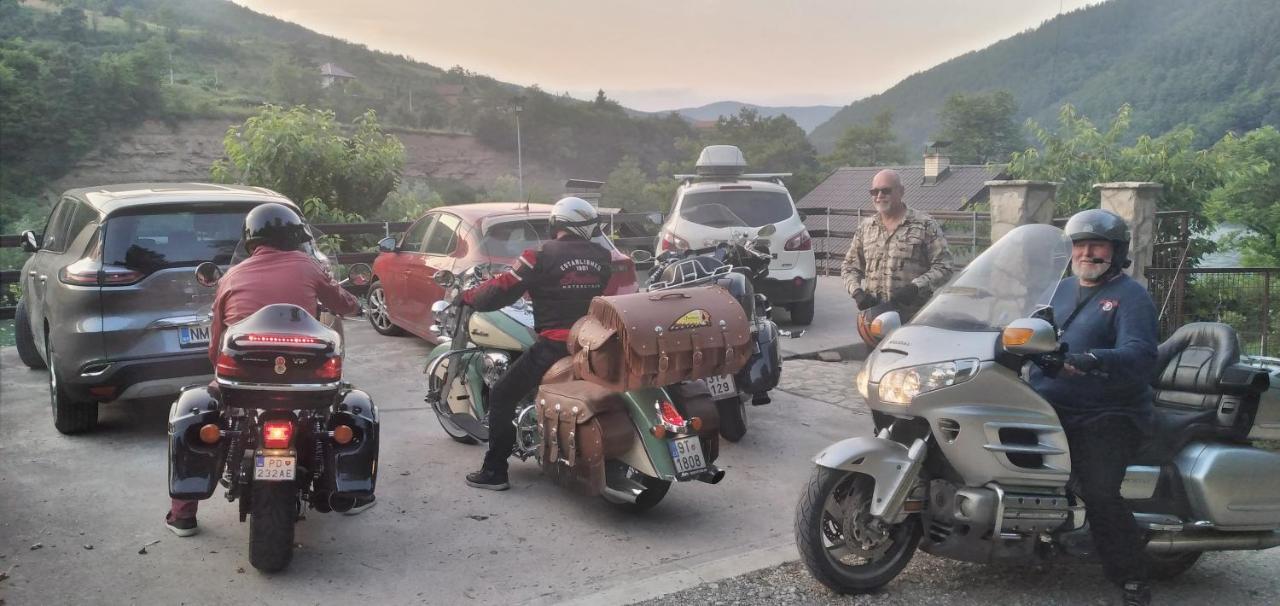 Vikendica Pored Drine Foca Handici Bagian luar foto