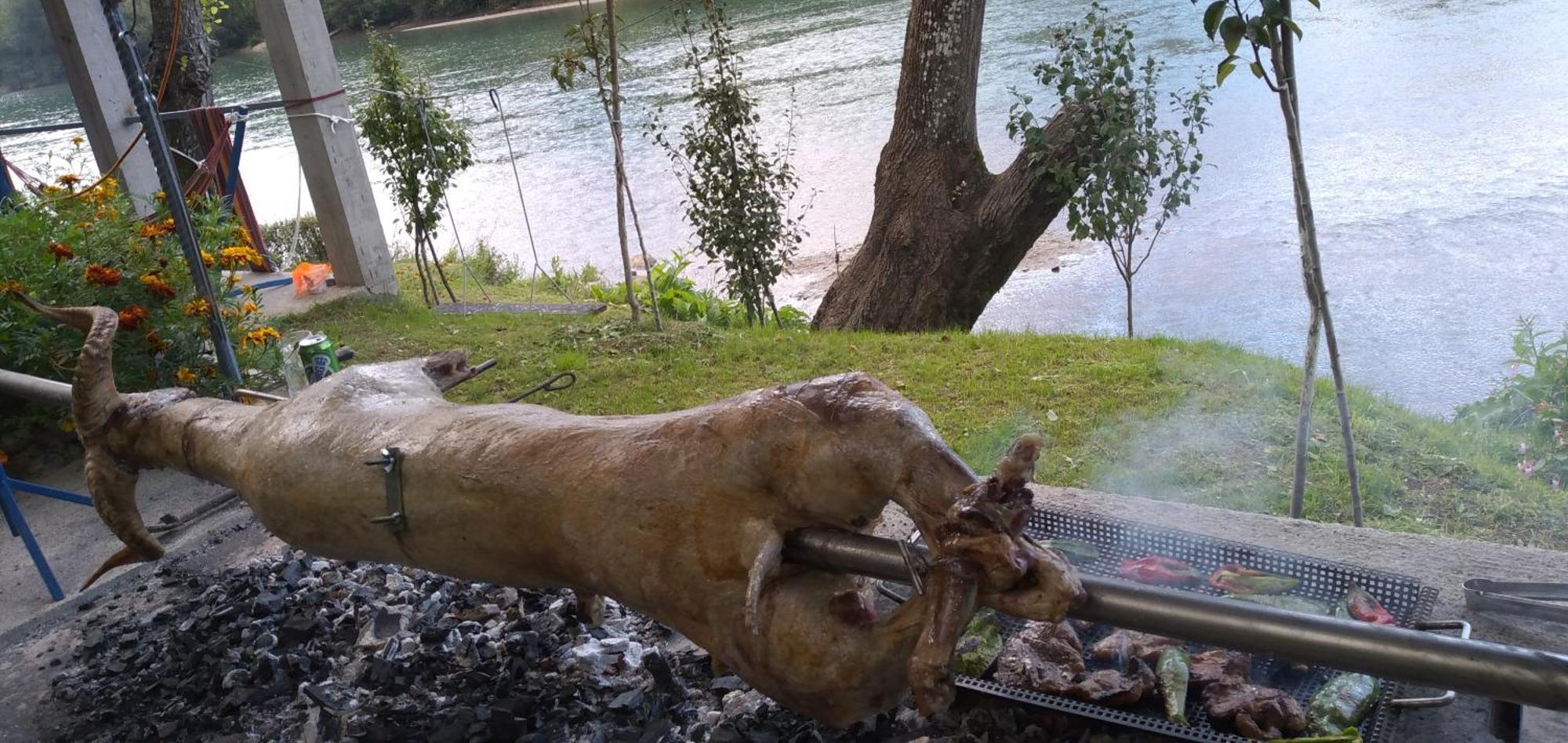 Vikendica Pored Drine Foca Handici Ruang foto
